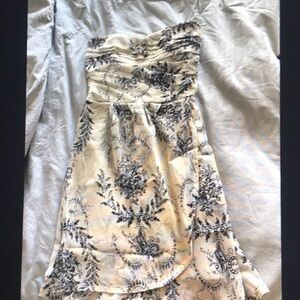 Elegant Black and White Strapless Dress